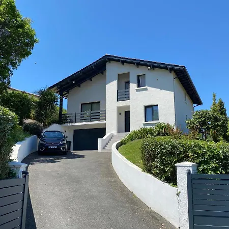 Biarritz, Villa Standing 8 Couchages, Grand Jardin Вилла